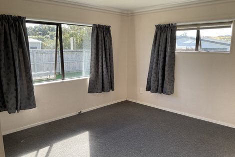Photo of property in 13 Mahuta Road, Waitahanui, Taupo, 3378