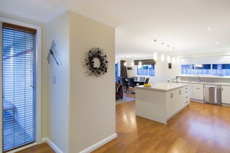 Photo of property in 12 Kereru Place, Pyes Pa, Tauranga, 3112