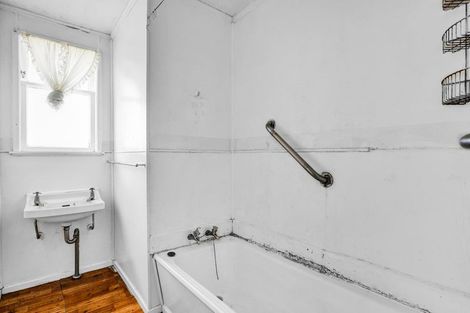 Photo of property in 53 Kauae Street, Manaia, 4612