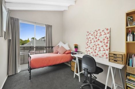 Photo of property in 1/23 Blighs Road, Strowan, Christchurch, 8052