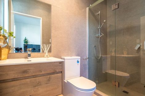 Photo of property in 335a East Coast Road, Mairangi Bay, Auckland, 0630