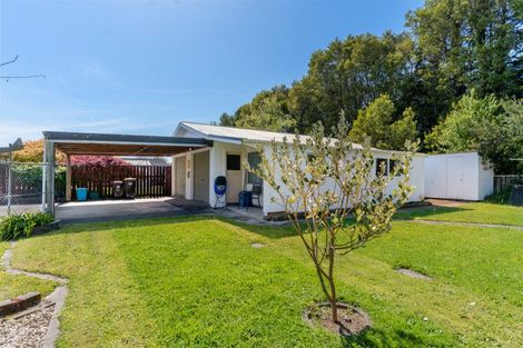 Photo of property in 13 Deller Drive, Carterton, 5713