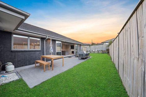 Photo of property in 8 Millbrae Place, Pokeno, 2402