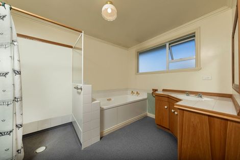 Photo of property in 27 Achilles Place, Wanaka, 9305