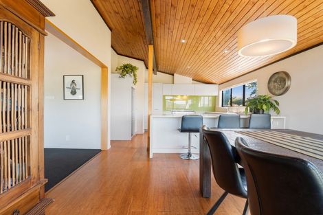 Photo of property in 49 Grand Vue Road, Kawaha Point, Rotorua, 3010
