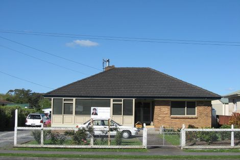 Photo of property in 114 Hakanoa Street, Huntly, 3700
