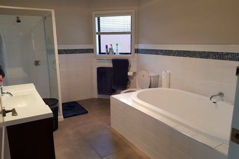 Photo of property in 12a Sheridan Crescent, Trentham, Upper Hutt, 5018