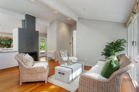 Photo of property in 17 Chepstow Avenue, Fendalton, Christchurch, 8052