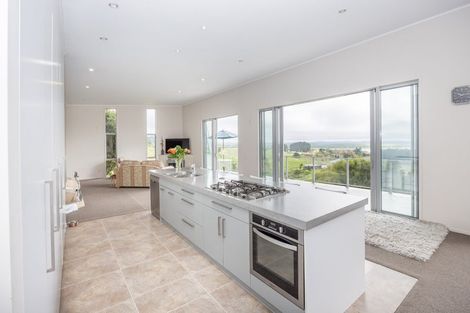 Photo of property in 70 Hillside Heights Road, Huntly, 3771