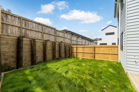 Photo of property in 9a Endurance Rise, Orewa, 0931