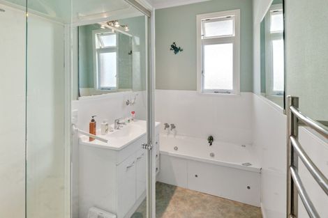 Photo of property in 13 Till Street, South Hill, Oamaru, 9400