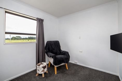 Photo of property in 90 Settlement Road, Morison Bush, Greytown, 5794