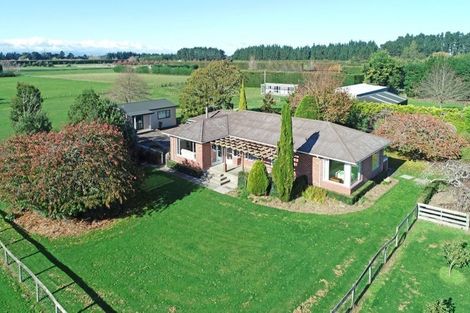 Photo of property in 1504 Old West Coast Road, West Melton, Christchurch, 7671