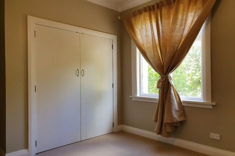 Photo of property in 434a Stokes Valley Road, Stokes Valley, Lower Hutt, 5019