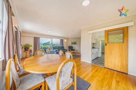 Photo of property in 42 Akatea Road, Korokoro, Lower Hutt, 5012