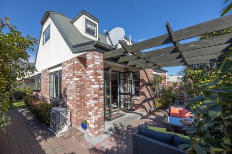 Photo of property in 46a Division Street, Riccarton, Christchurch, 8041