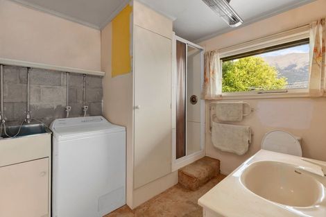 Photo of property in 12 Skinner Crescent, Lake Hawea, Wanaka, 9382