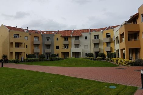 Photo of property in Marrakech Cafe, 66/305 Evans Bay Parade, Hataitai, Wellington, 6021