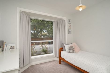 Photo of property in 25 Kensington Avenue, Mairehau, Christchurch, 8013