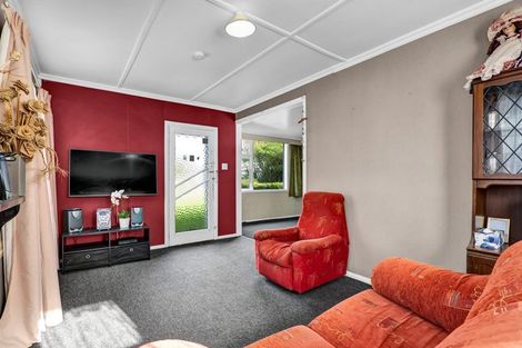 Photo of property in 342 South Road, Hawera, 4610