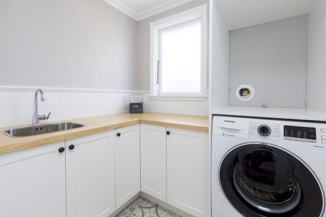 Photo of property in 16 Thackeray Street, Trentham, Upper Hutt, 5018