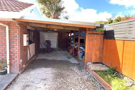 Photo of property in 2d Palomino Drive, Henderson, Auckland, 0612