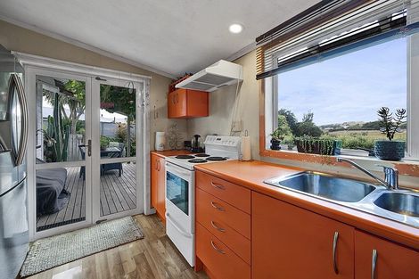 Photo of property in 68 Stanners Street, Eltham, 4322