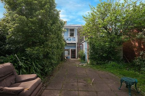 Photo of property in 44 Heriot Row, Dunedin Central, Dunedin, 9016