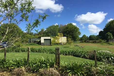 Photo of property in 287 Surrey Road, Tariki, Inglewood, 4388