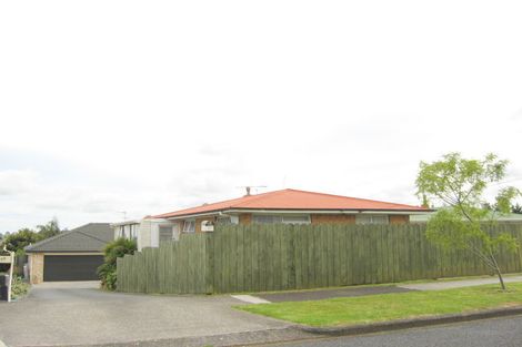 Photo of property in 6a Grierson Place, Pukekohe, 2120