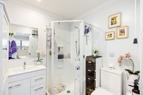Photo of property in 109 Shillingford Boulevard, Rolleston, 7615