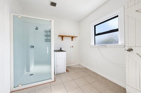 Photo of property in 21 Owens Terrace, Upper Riccarton, Christchurch, 8041