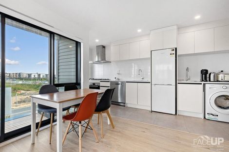 Photo of property in 2 Clay Lane, Hobsonville, Auckland, 0616