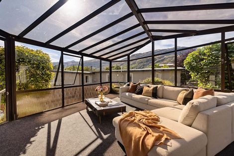 Photo of property in 20 Lake Avenue, Frankton, Queenstown, 9300