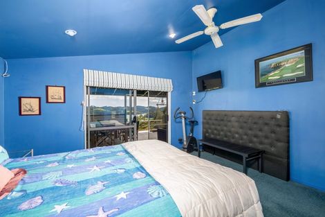 Photo of property in 104 Te Wahapu Road, Russell, 0272