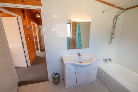 Photo of property in 41 Beach Road, Mangonui, 0420