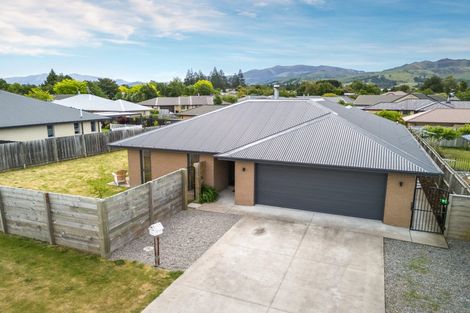 Photo of property in 26 Weka Street, Oxford, 7430