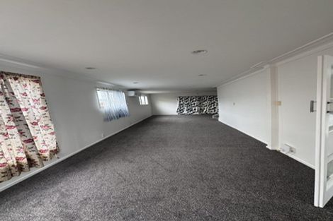 Photo of property in 1/127 Bucklands Beach Road, Bucklands Beach, Auckland, 2012