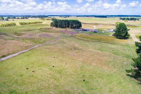 Photo of property in 76 Himatangi Beach Road, Himatangi, Foxton, 4891