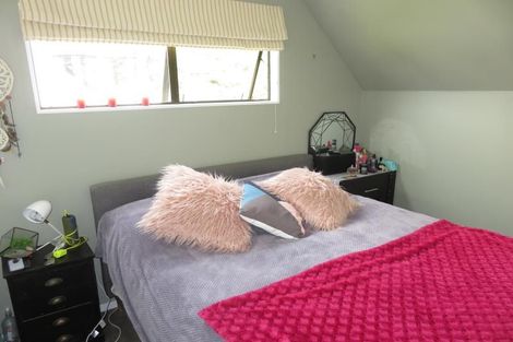 Photo of property in 7 Duggan Place, Johnsonville, Wellington, 6037