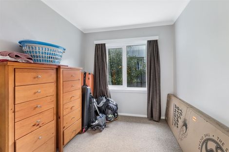 Photo of property in 66 Airlie Road, Plimmerton, Porirua, 5026