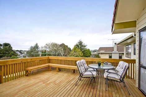 Photo of property in 23 Kennedy Avenue, Forrest Hill, Auckland, 0620