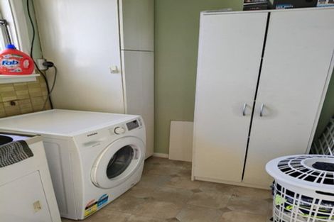 Photo of property in 13 Dunstan Crescent, Hornby, Christchurch, 8042