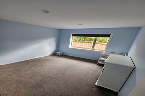 Photo of property in 18 Skipjack Pass, Silverdale, 0932