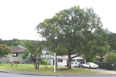 Photo of property in 102 Lynn Road, Bayview, Auckland, 0629