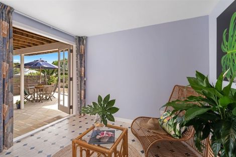 Photo of property in 36 Church Street, Devonport, Auckland, 0624