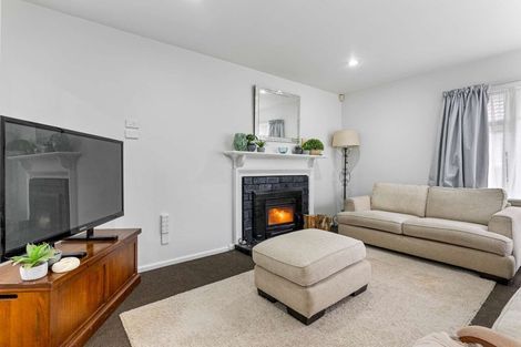 Photo of property in 10 Carters Road, Aranui, Christchurch, 8061