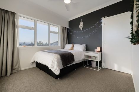 Photo of property in 36 Rita Street, Mount Maunganui, 3116