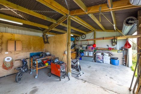 Photo of property in 345 Waihakeke Road, Waihakeke, Carterton, 5792