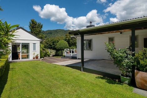 Photo of property in 1 Summit Road, Lake Okareka, Rotorua, 3076